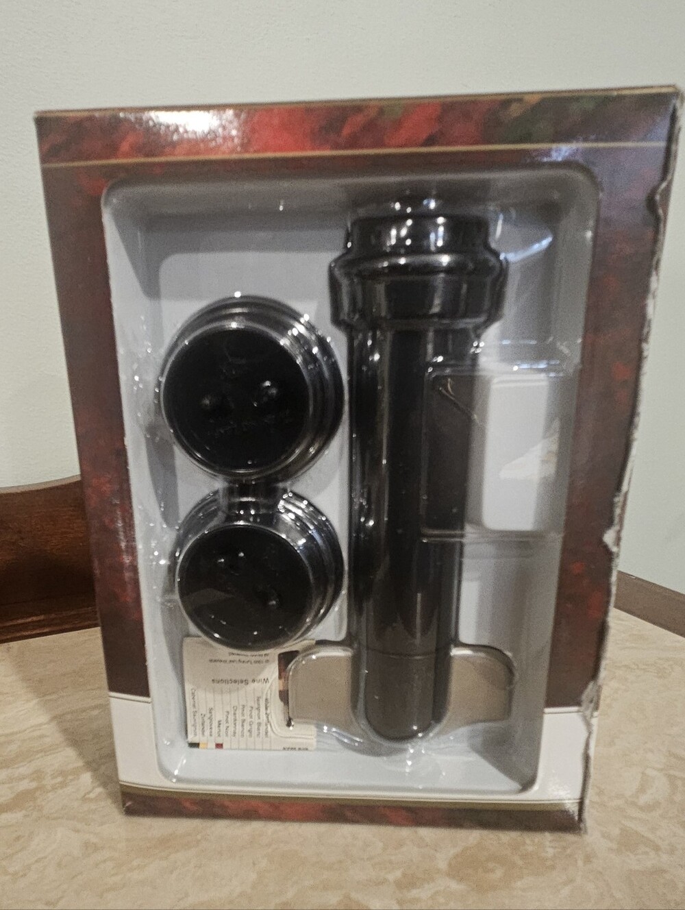 Black Electric Wine Vacuum Pump with Stoppers